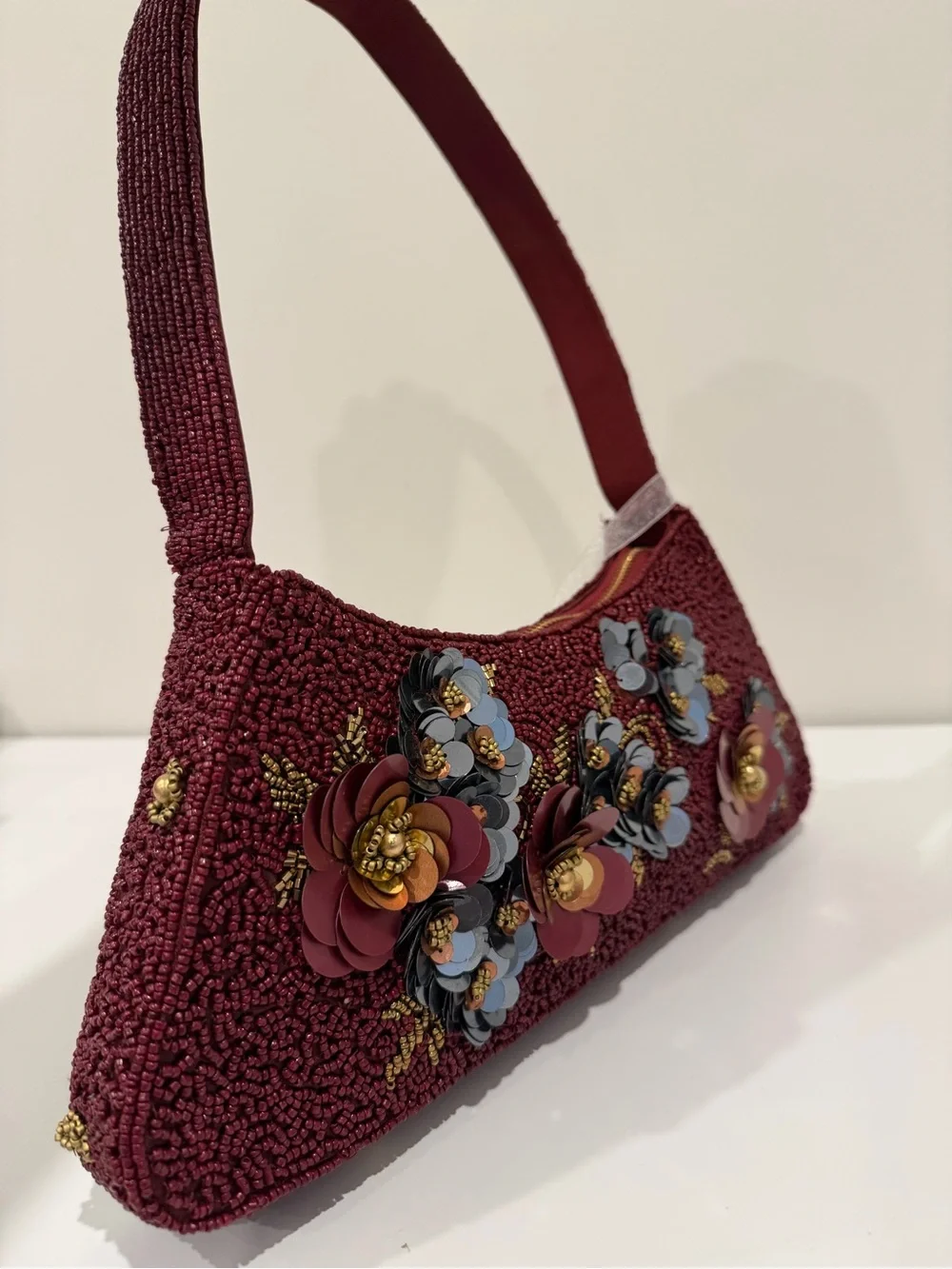 Embellished Floral Beaded Shoulder Bag - Burgundy